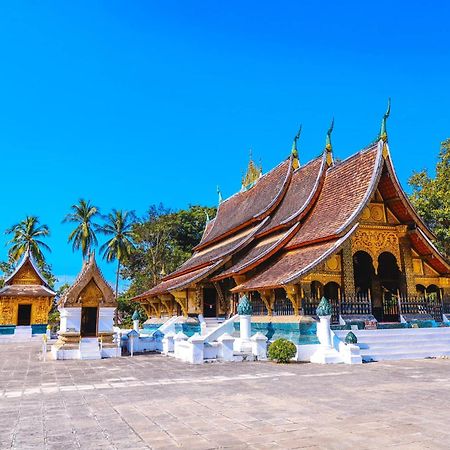 Luang Phasouk Hotel Луанґпхабанґ Екстер'єр фото